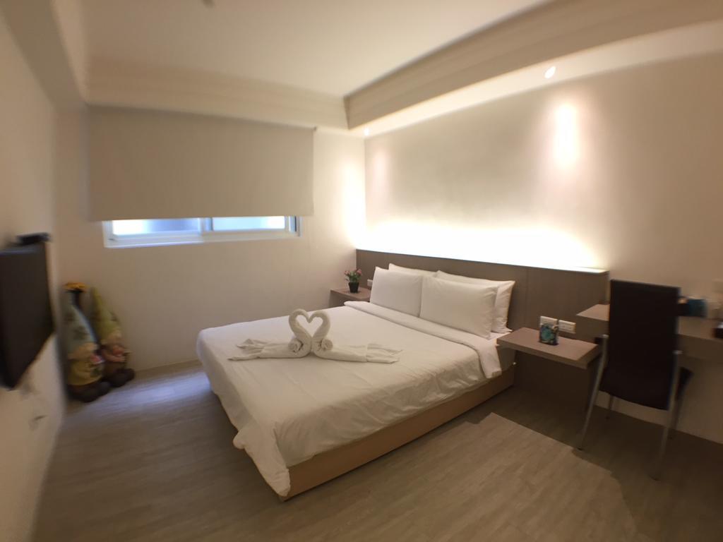 Happiness Dot Apartment Tamsui Luaran gambar
