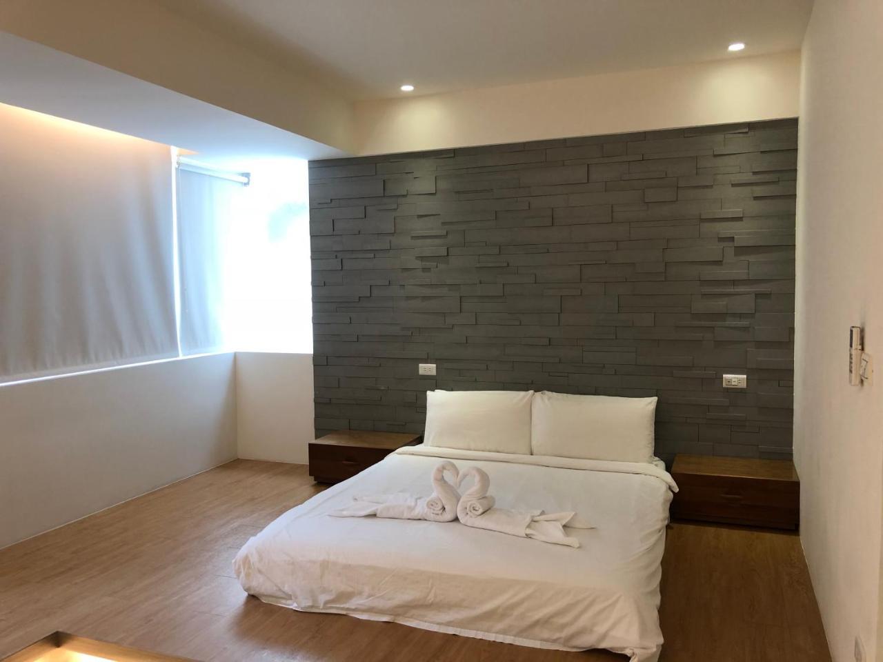 Happiness Dot Apartment Tamsui Luaran gambar